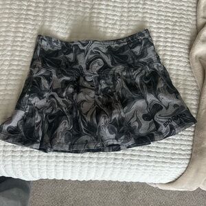 Black BDG skirt. Size small never worn.